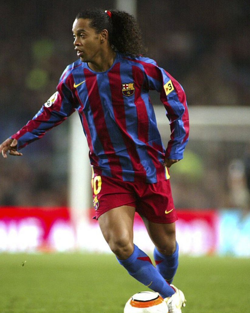 Jersey Barcelona Retro 2005/2006 Ronaldinho Final Champions